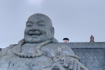 Tượng phật di lạc